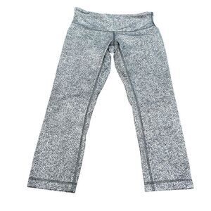 Lululemon leggings size 6